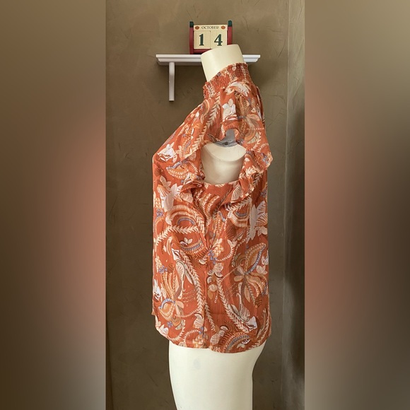 Joie Ruffle sleeves Fall Floral Print Blouse Smocked Neck  women’s size M - Picture 3 of 16